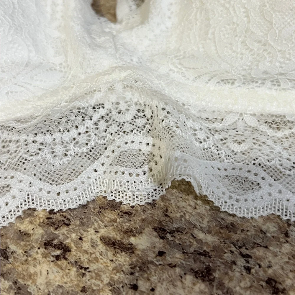 Maurices Lace Bralette Duo - Black and White - Picture 3 of 11